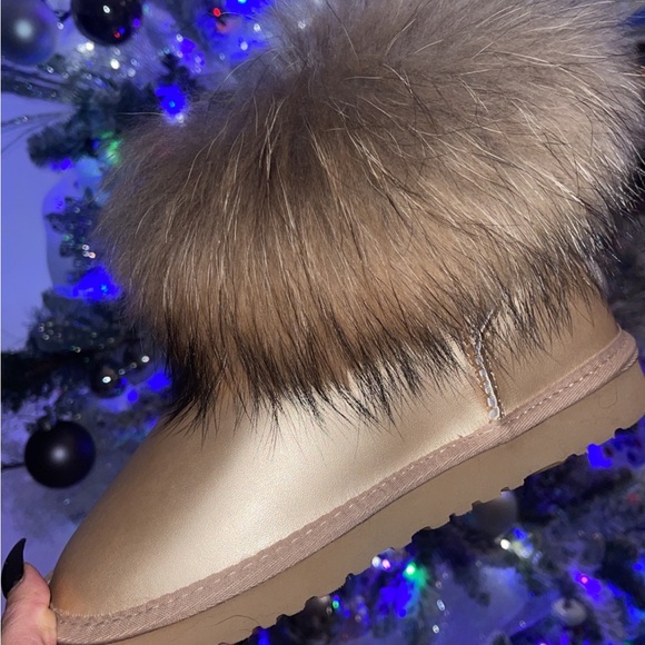 Boots with fur - Picture 3 of 3